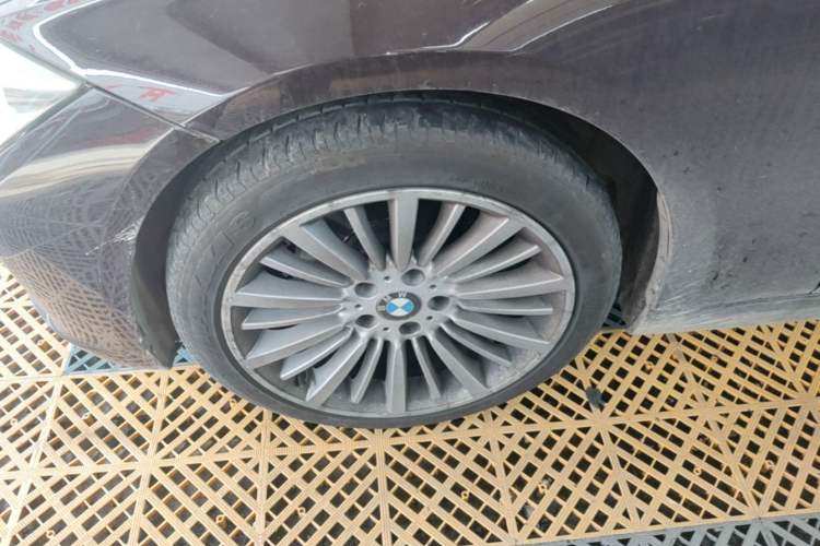 Used BMW 3 Series 2018 320Li Fashion Model Exterior 4