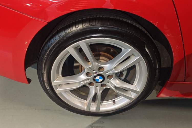 Used BMW 3 Series 2018 320Li Leading Model M Sport Package Exterior 5