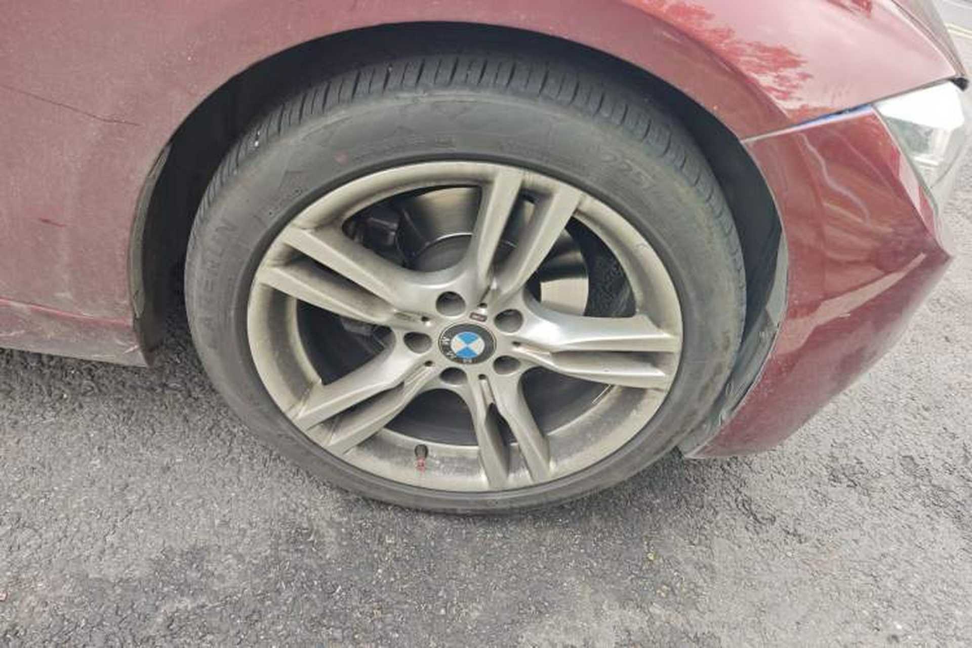 Used BMW 3 Series 2018 320i M Sport Package Exterior 7