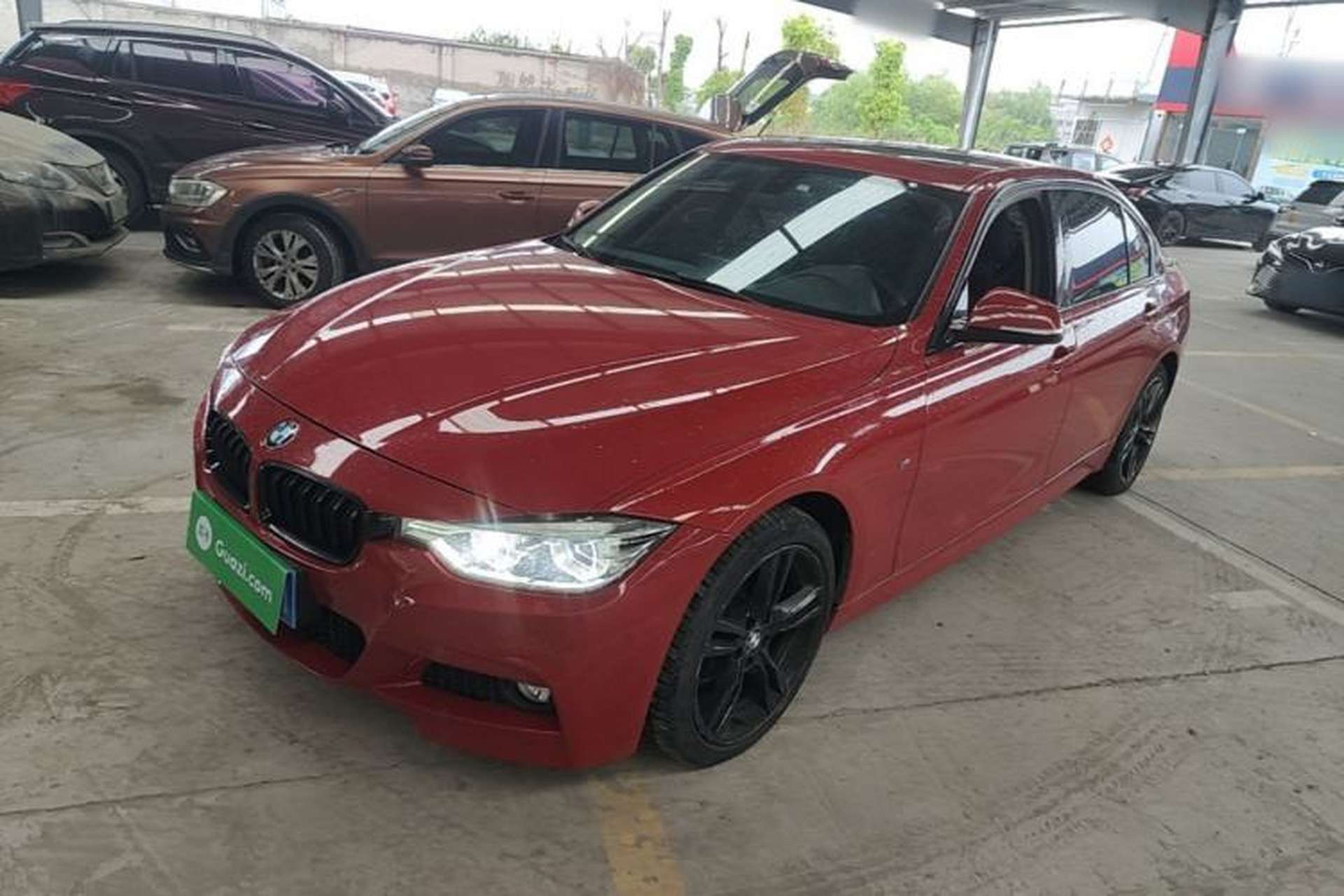 Used BMW 3 Series 2018 320Li Leading Model M Sport Package Front Left 45 Deg