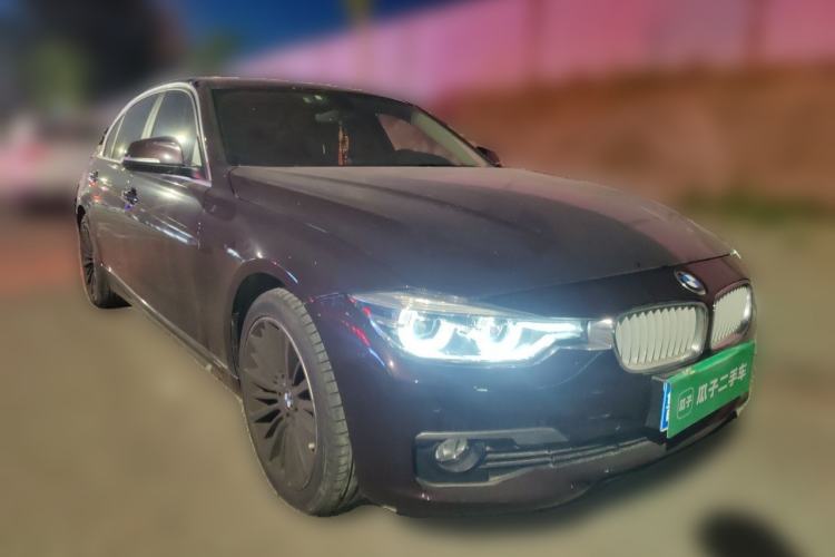 Used BMW 3 Series 2018 320Li Fashion Model Front Right 45 Deg