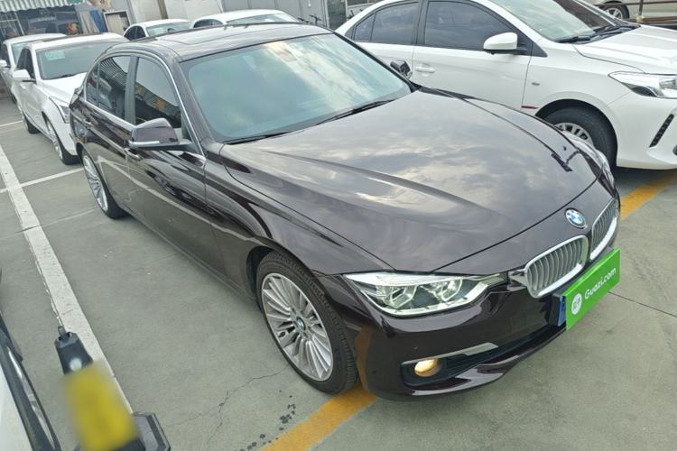 Used BMW 3 Series 2018 320Li Fashion Model Front Right 45 Deg