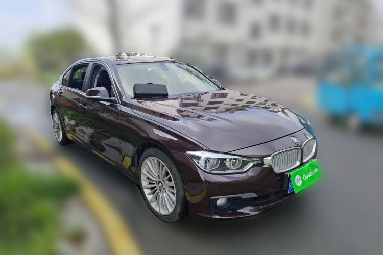 Used BMW 3 Series 2018 320Li Fashion Model Front Right 45 Deg