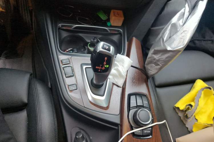 Used BMW 3 Series 2018 320Li xDrive Fashion Model Gear Lever