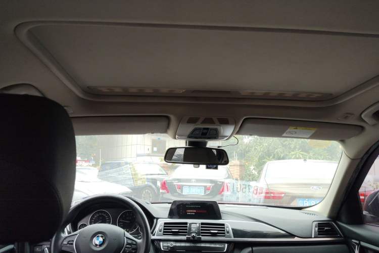 Used BMW 3 Series 2018 320Li Fashion Model Headliner
