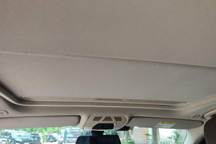 Used BMW 3 Series 2018 320Li M Sport Night Edition Headliner