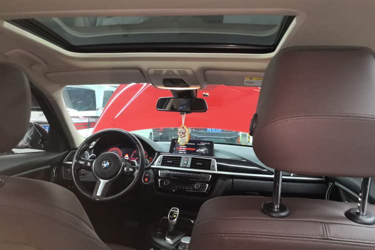 Used BMW 3 Series 2018 320Li Leading Model M Sport Package Headliner