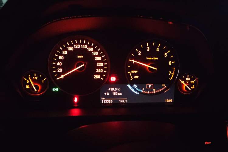Used BMW 3 Series 2018 318Li Instrument Cluster