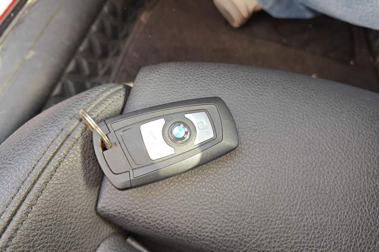 Used BMW 3 Series 2018 318Li Interior 1