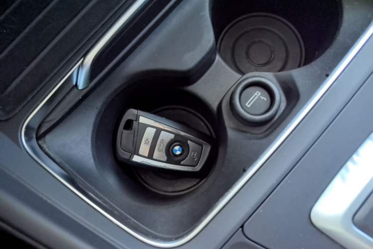 Used BMW 3 Series 2018 320Li Fashion Model Interior 1