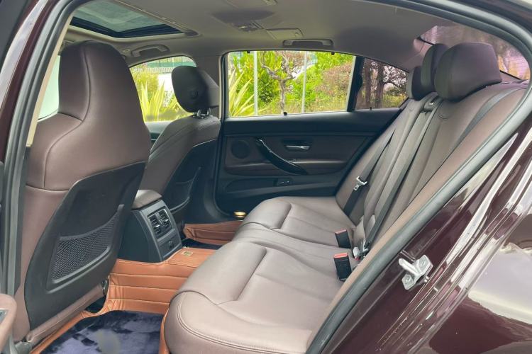 Used BMW 3 Series 2018 320Li Fashion Model Interior 4