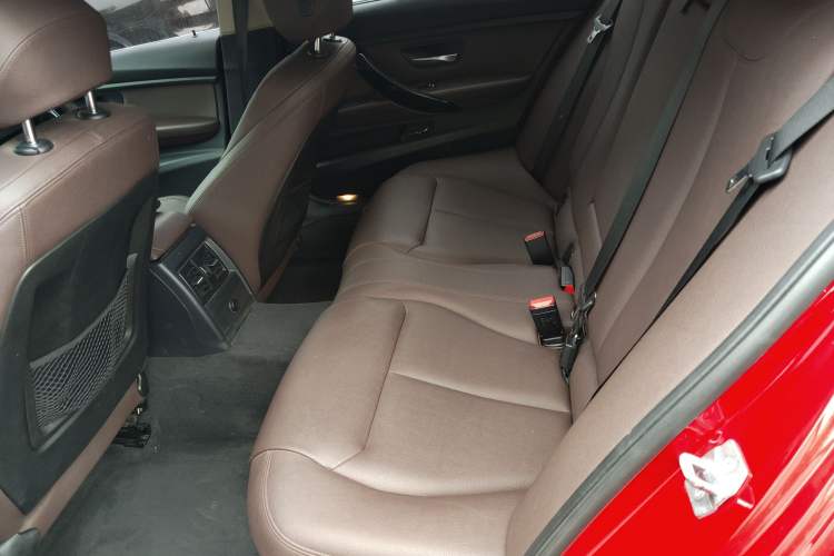 Used BMW 3 Series 2018 320Li Fashion Model Interior 4
