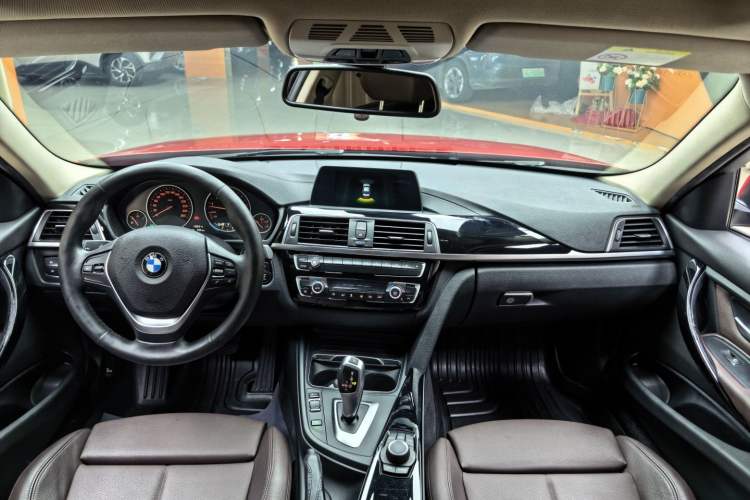 Used BMW 3 Series 2018 320Li Fashion Model Interior 7