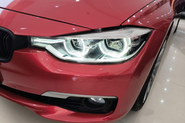 Used BMW 3 Series 2018 320Li Fashion Model Left Front Headlight
