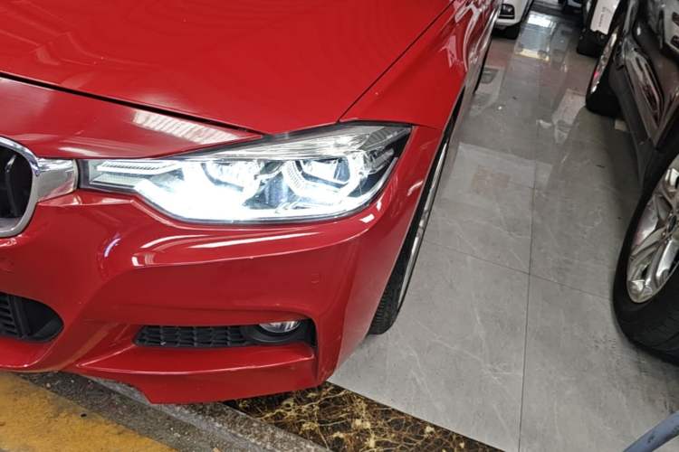 Used BMW 3 Series 2018 320i M Sport Package Left Front Headlight