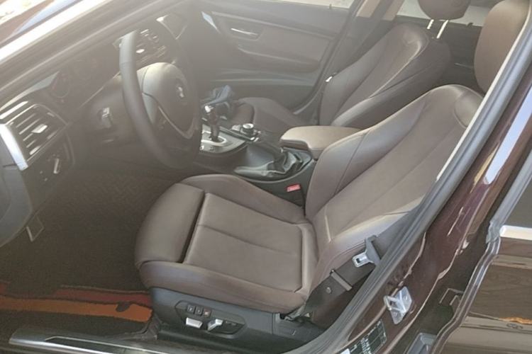 Used BMW 3 Series 2018 320Li Fashion Model Left Front Seat