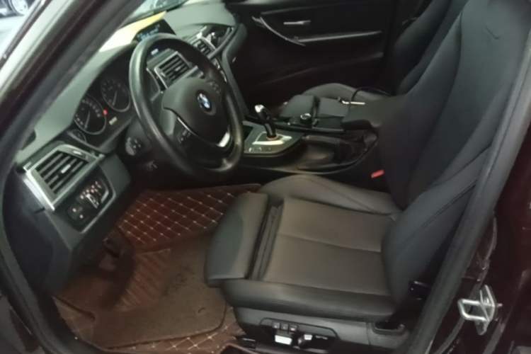 Used BMW 3 Series 2018 320Li Fashion Model Left Front Seat
