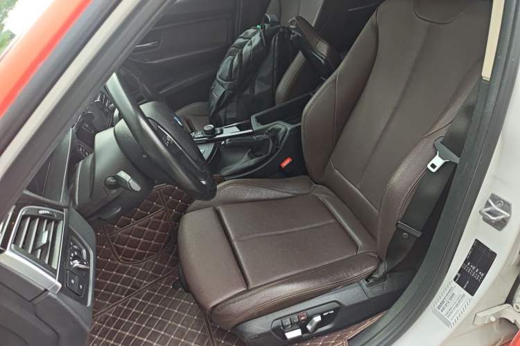 Used BMW 3 Series 2018 318i Left Front Seat