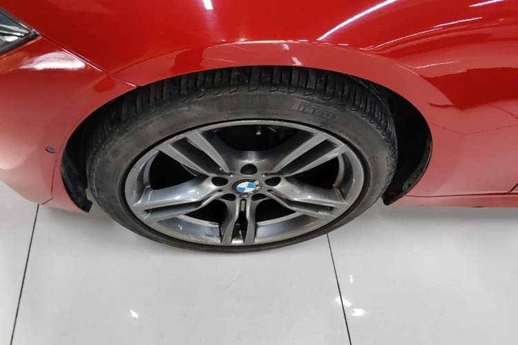 Used BMW 3 Series 2018 320Li M Sport Night Edition Left Front Wheel Hub