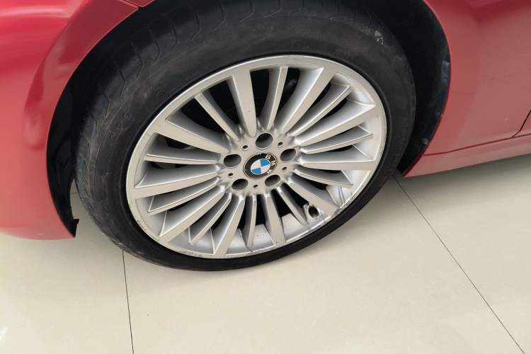 Used BMW 3 Series 2018 320Li Fashion Model Left Front Wheel Hub