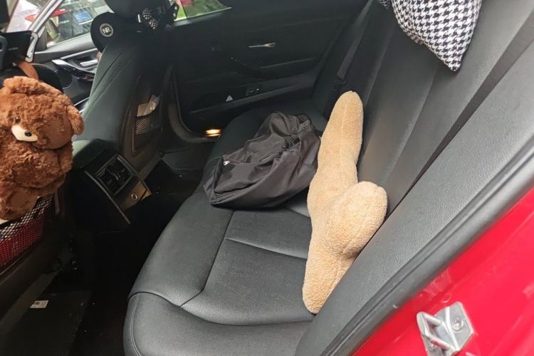 Used BMW 3 Series 2018 320Li Fashion Model Left Rear Seat