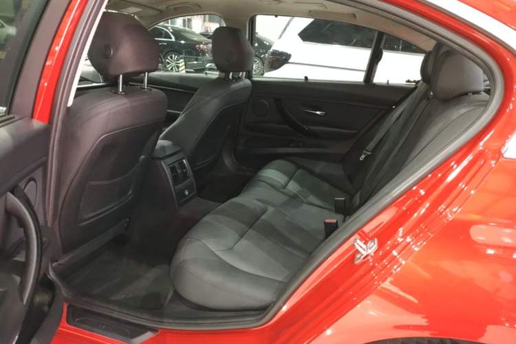 Used BMW 3 Series 2018 320Li Fashion Model Left Rear Seat