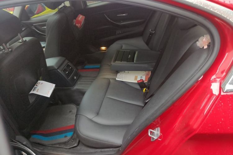 Used BMW 3 Series 2018 320Li xDrive Fashion Model Left Rear Seat