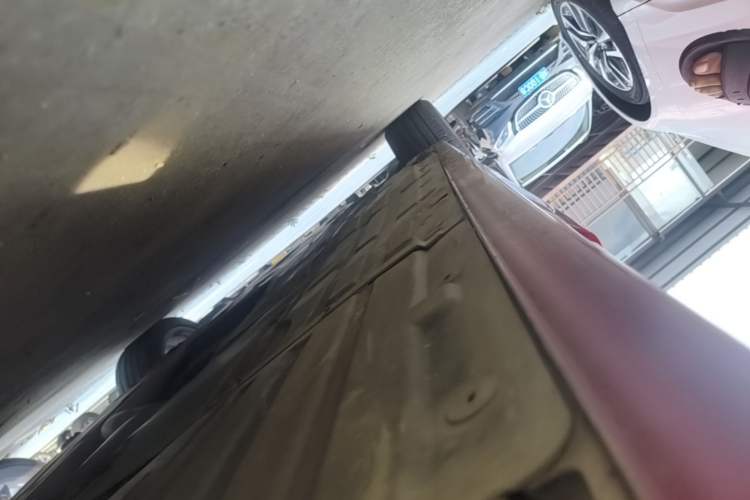 Used BMW 3 Series 2018 320Li Fashion Model Left Side Sill