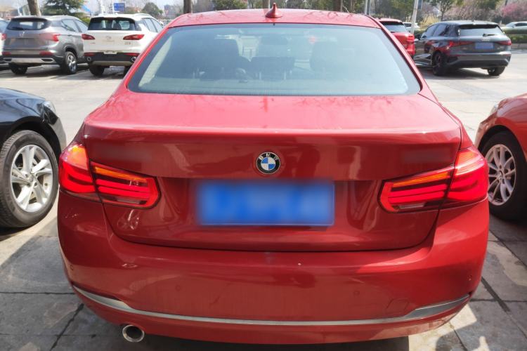 Used BMW 3 Series 2018 318Li Rear