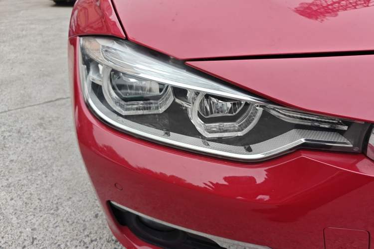 Used BMW 3 Series 2018 320Li Leading Luxury Package Right Front Headlight