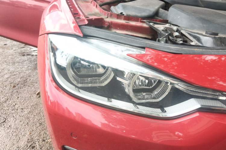 Used BMW 3 Series 2018 320Li Fashion Model Right Front Headlight
