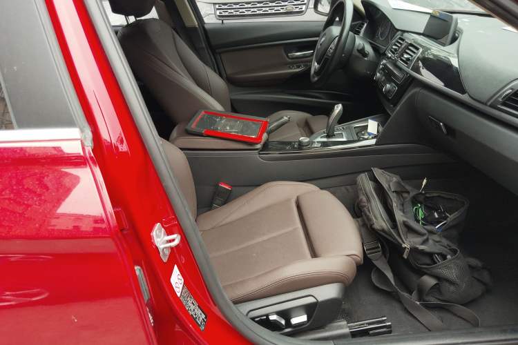 Used BMW 3 Series 2018 320Li Fashion Model Right Front Seat