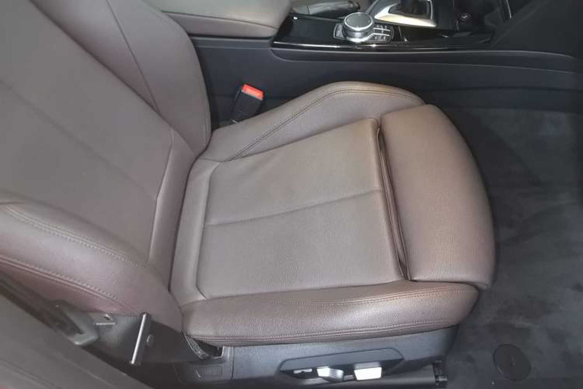 Used BMW 3 Series 2018 320Li Leading Model M Sport Package Right Front Seat
