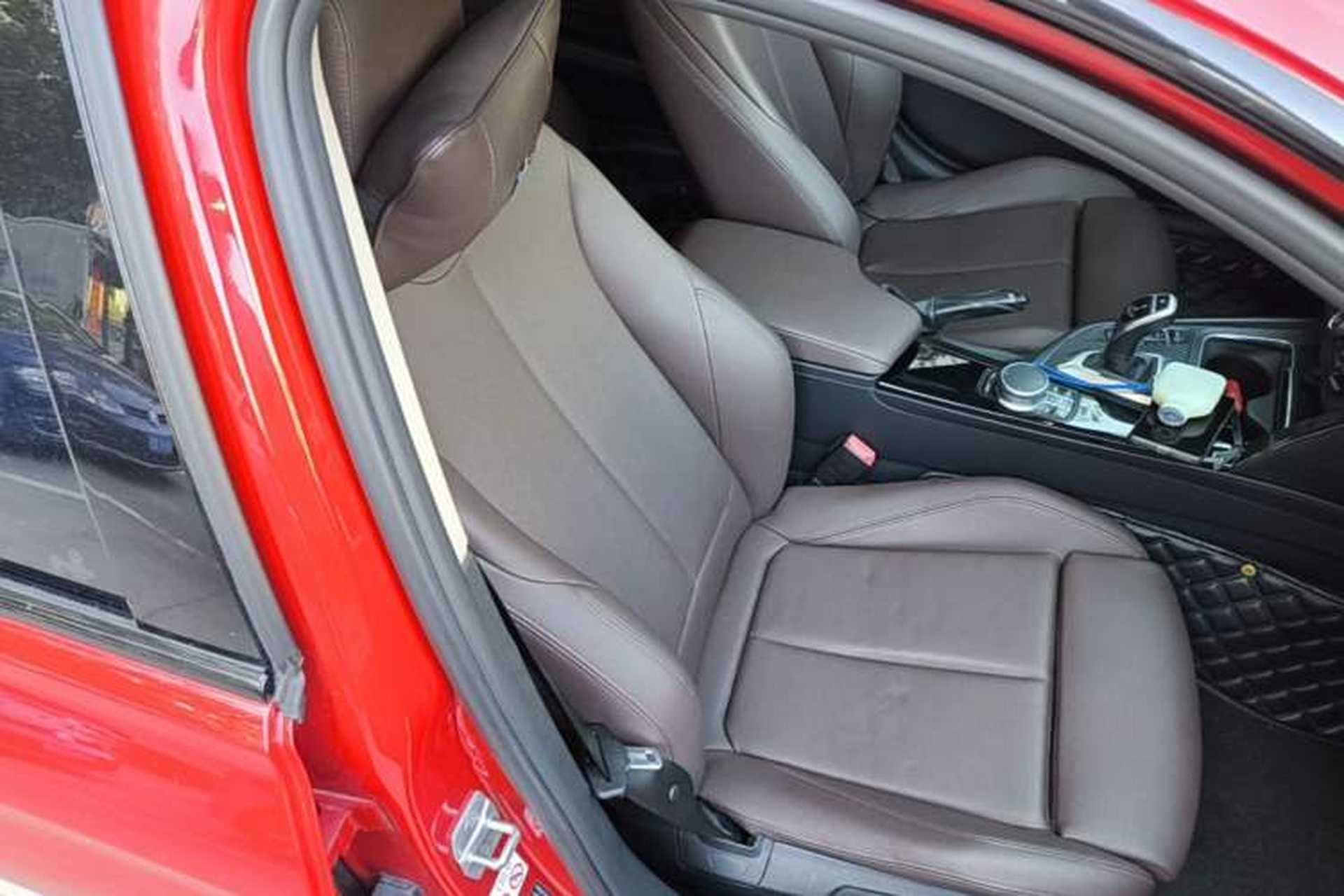 Used BMW 3 Series 2018 320Li M Sport Night Edition Right Front Seat