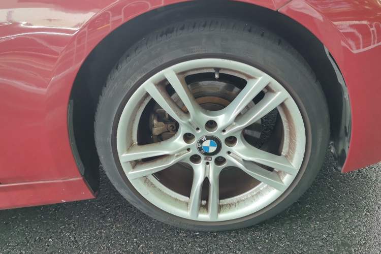 Used BMW 3 Series 2018 320Li Leading Model M Sport Package Right Front Wheel Hub
