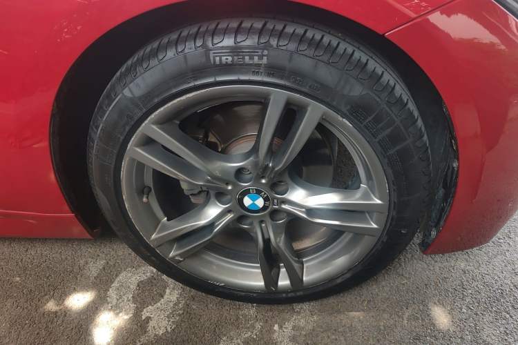 Used BMW 3 Series 2018 320Li M Sport Night Edition Right Front Wheel Hub