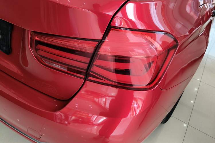 Used BMW 3 Series 2018 320Li Fashion Model Right Rear Taillight