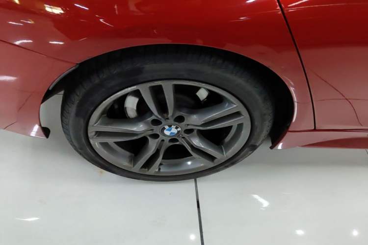Used BMW 3 Series 2018 320Li M Sport Night Edition Right Rear Wheel Hub