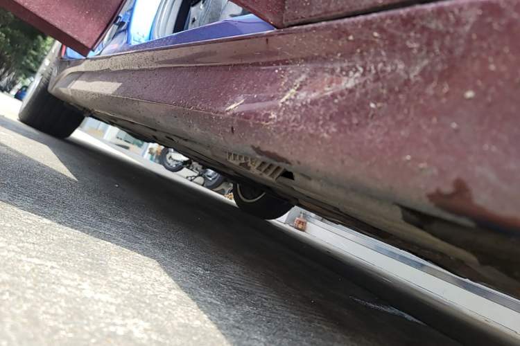Used BMW 3 Series 2018 320i M Sport Package Right Side Sill