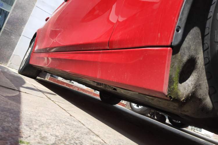 Used BMW 3 Series 2018 318Li Right Side Sill