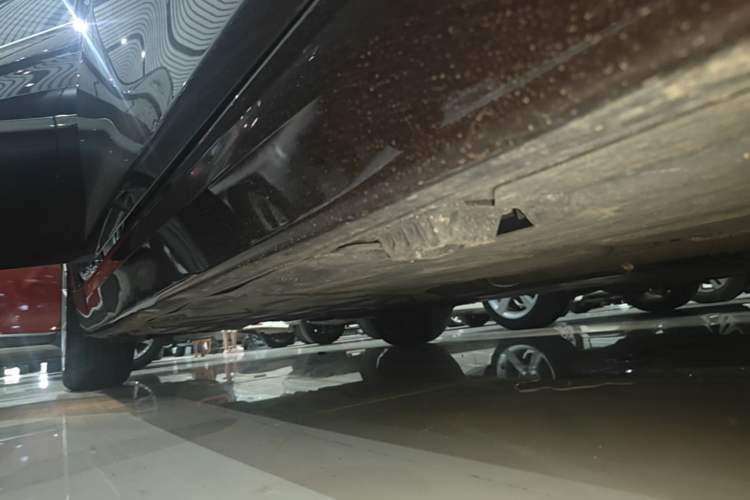 Used BMW 3 Series 2018 320Li Fashion Model Right Side Sill