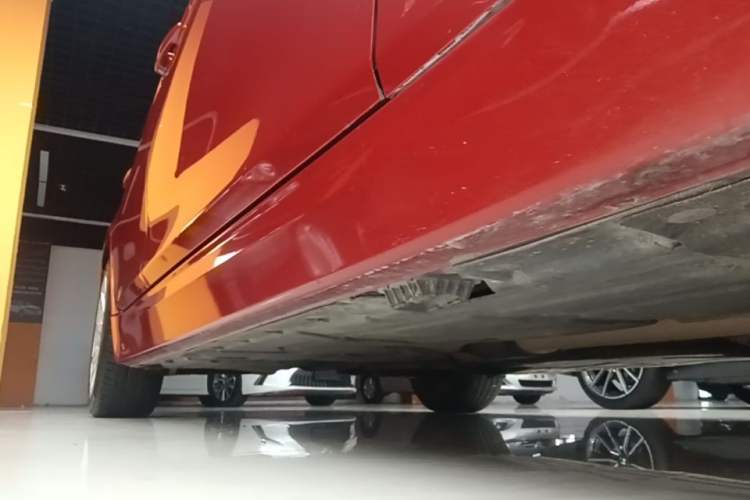 Used BMW 3 Series 2018 320Li Fashion Model Right Side Sill