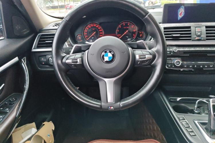 Used BMW 3 Series 2018 320Li M Sport Night Edition Steering Wheel