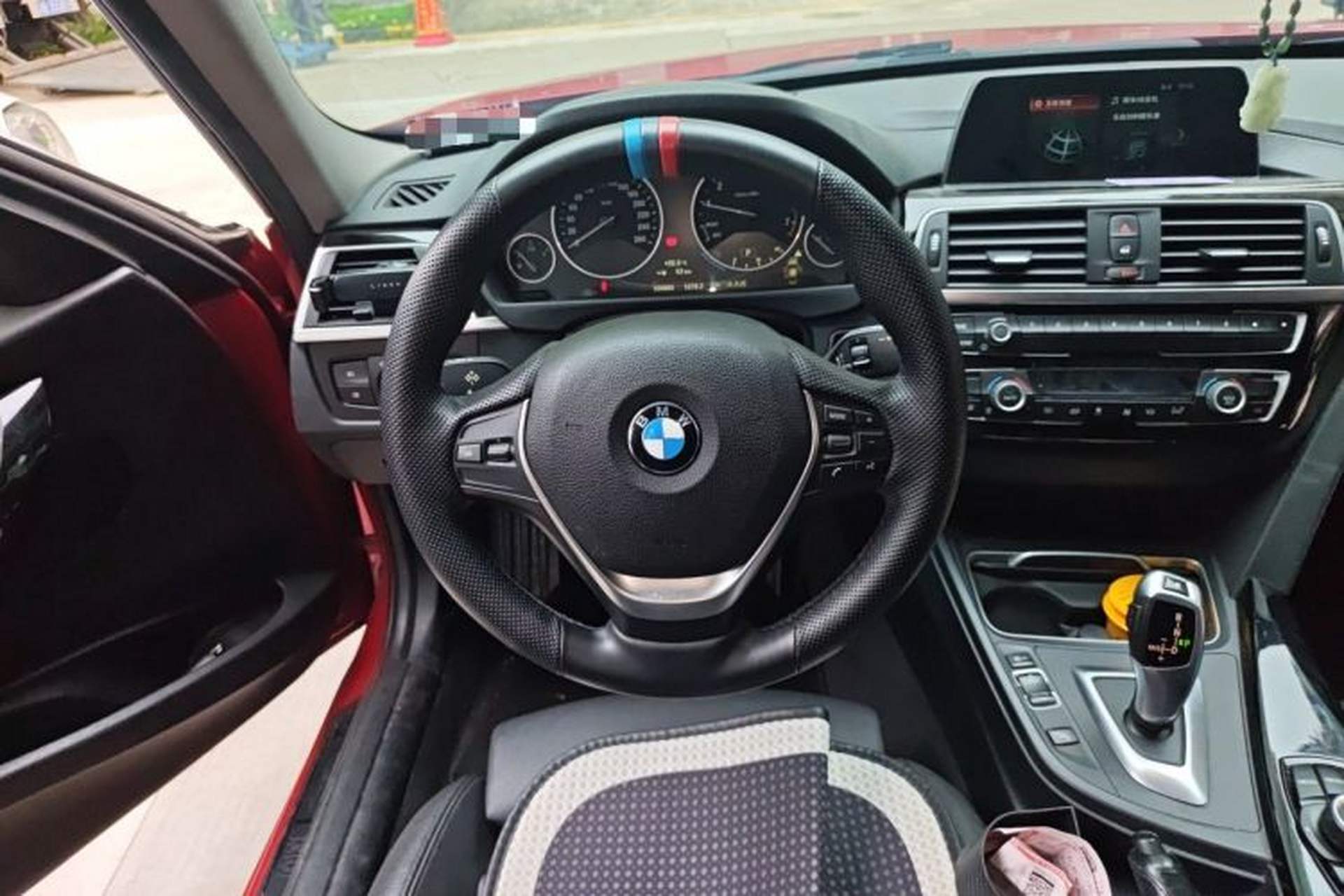 Used BMW 3 Series 2018 320Li Fashion Model Steering Wheel
