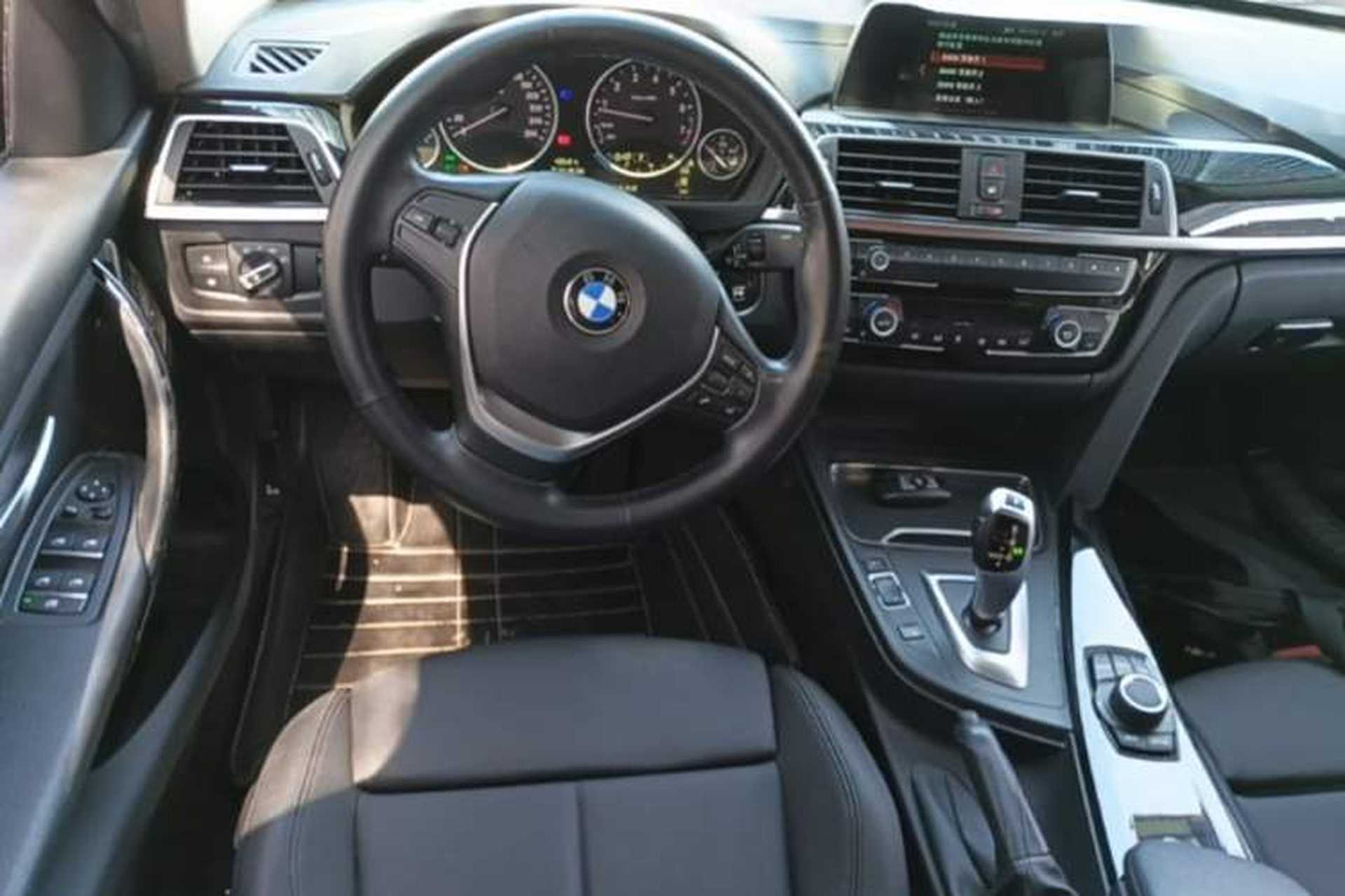Used BMW 3 Series 2018 320Li Fashion Model Steering Wheel