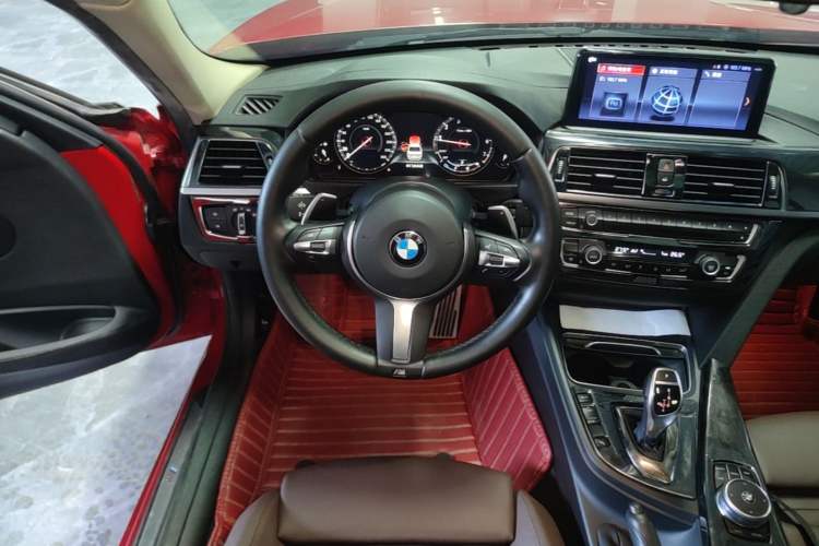 Used BMW 3 Series 2018 320Li Leading Model M Sport Package Steering Wheel