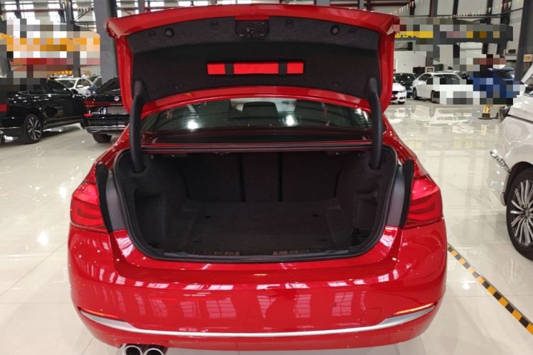 Used BMW 3 Series 2018 320Li Fashion Model Trunk