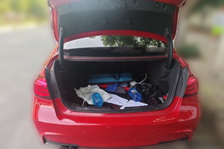 Used BMW 3 Series 2018 320Li M Sport Night Edition Trunk