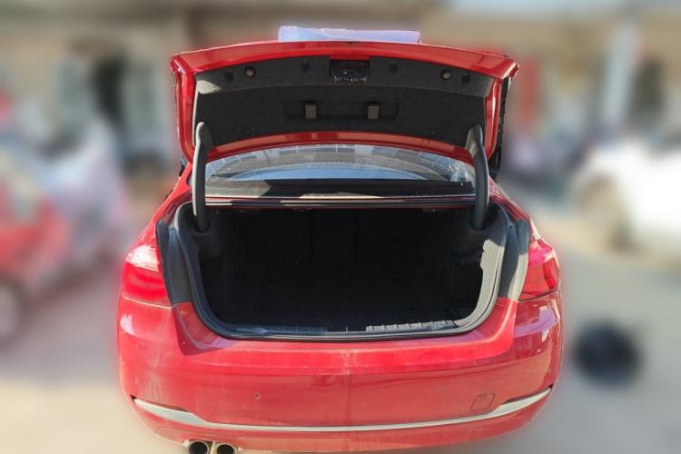 Used BMW 3 Series 2018 320Li Fashion Model Trunk
