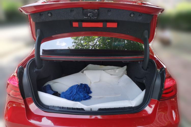 Used BMW 3 Series 2018 320Li Leading Model M Sport Package Trunk
